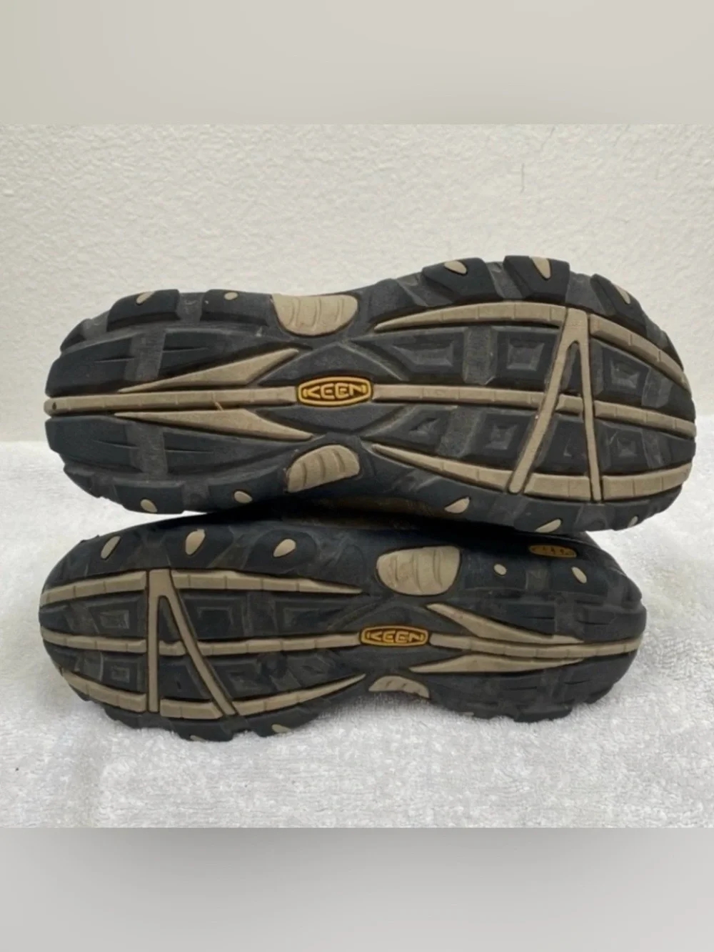 Keen Girls Brown Bungie Waterproof Hiking Outdoor Boot Size EU 36 Kids 4 Camping